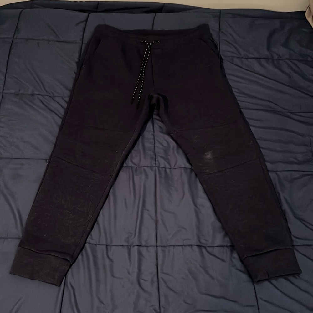 American Eagle Men’s Size L joggers